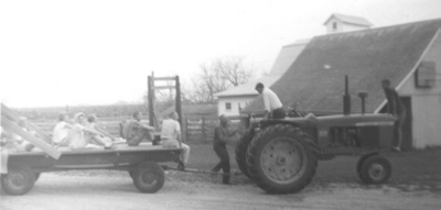 03.jpg (29044 bytes)