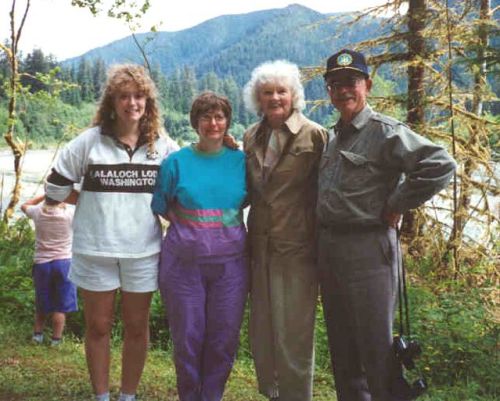 riverview.jpg (45221 bytes)